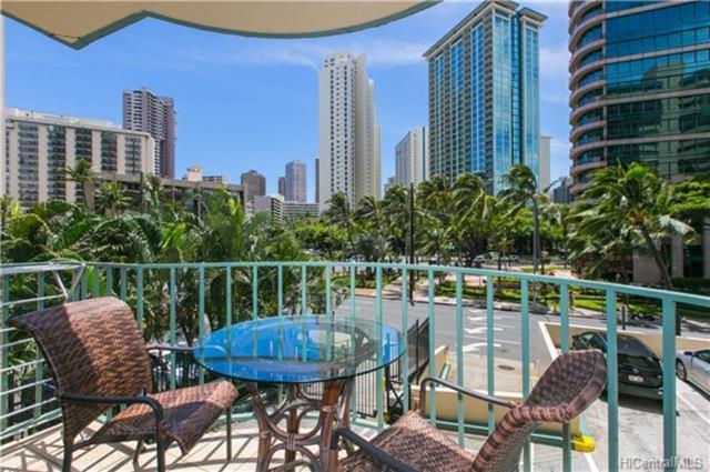 Apartamento Waikiki 2br King/king Beds Newly Renovated *